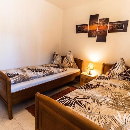 Haus Birchi, Fiesch 3.5-Zimmerwohnung Birchi Екстериор снимка